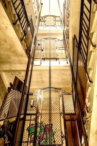 ascenseur renovation modernisation reparation paris